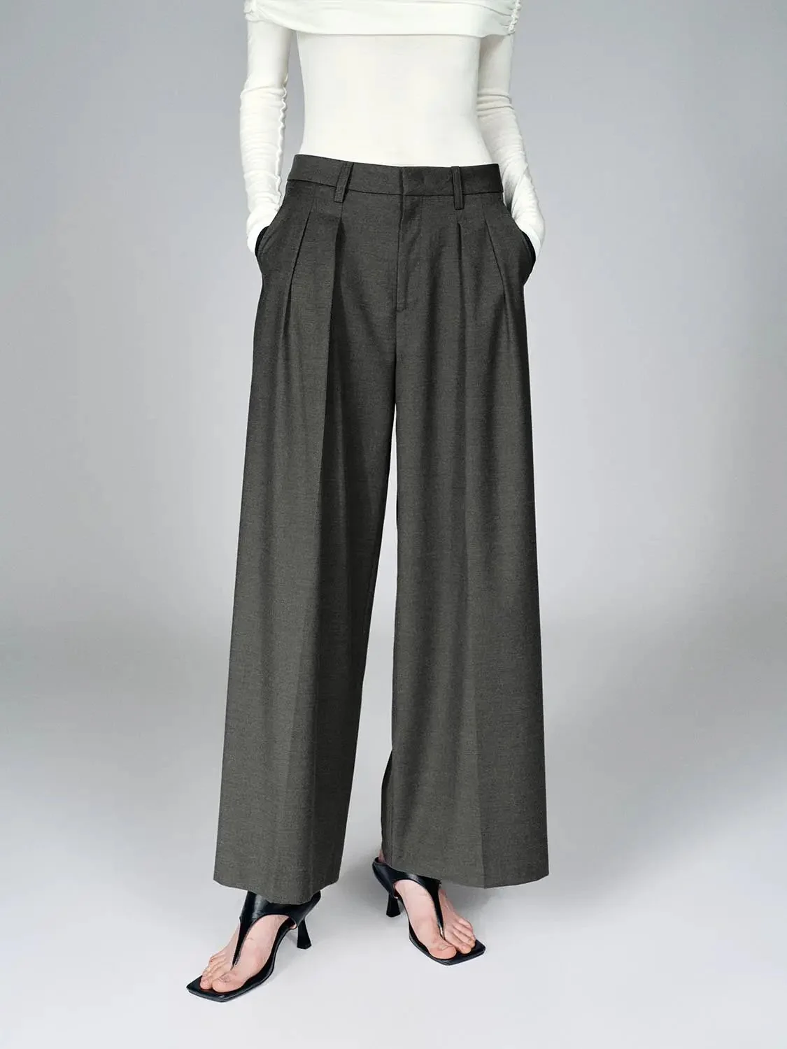 23333-tailored-pleated-wide-leg-pants-9.webp Tailored Pleated Wide Leg Pants