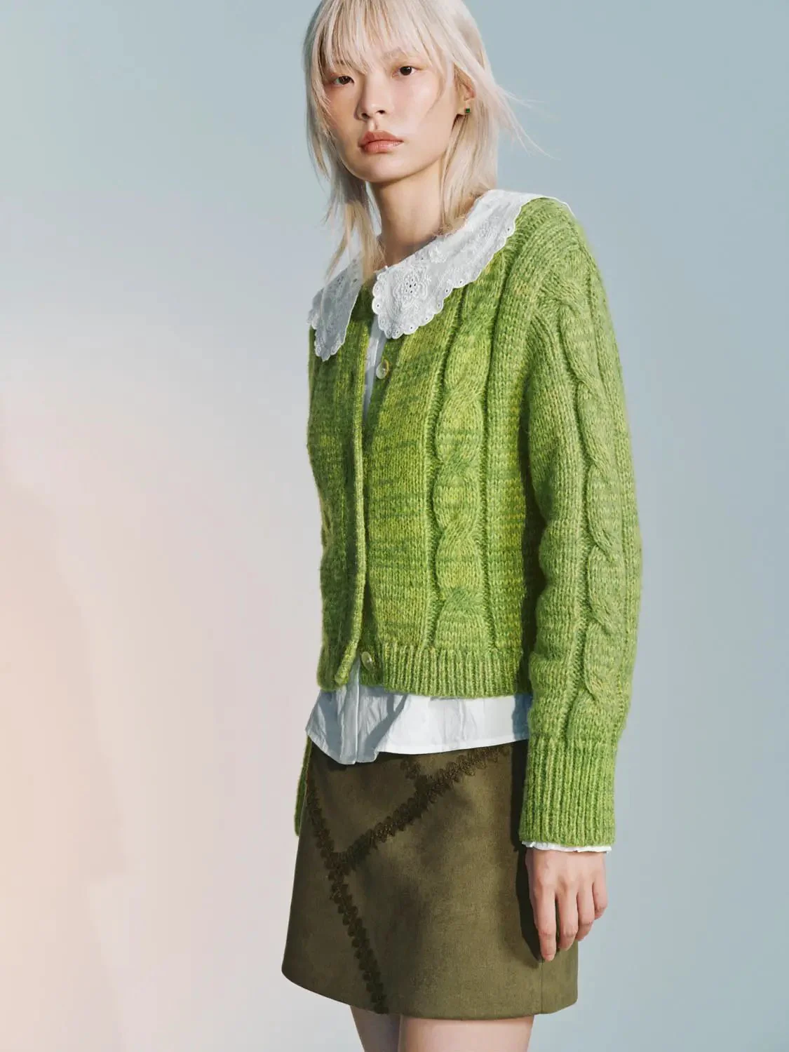 Crew Neck Cable Knitted Cardigans
