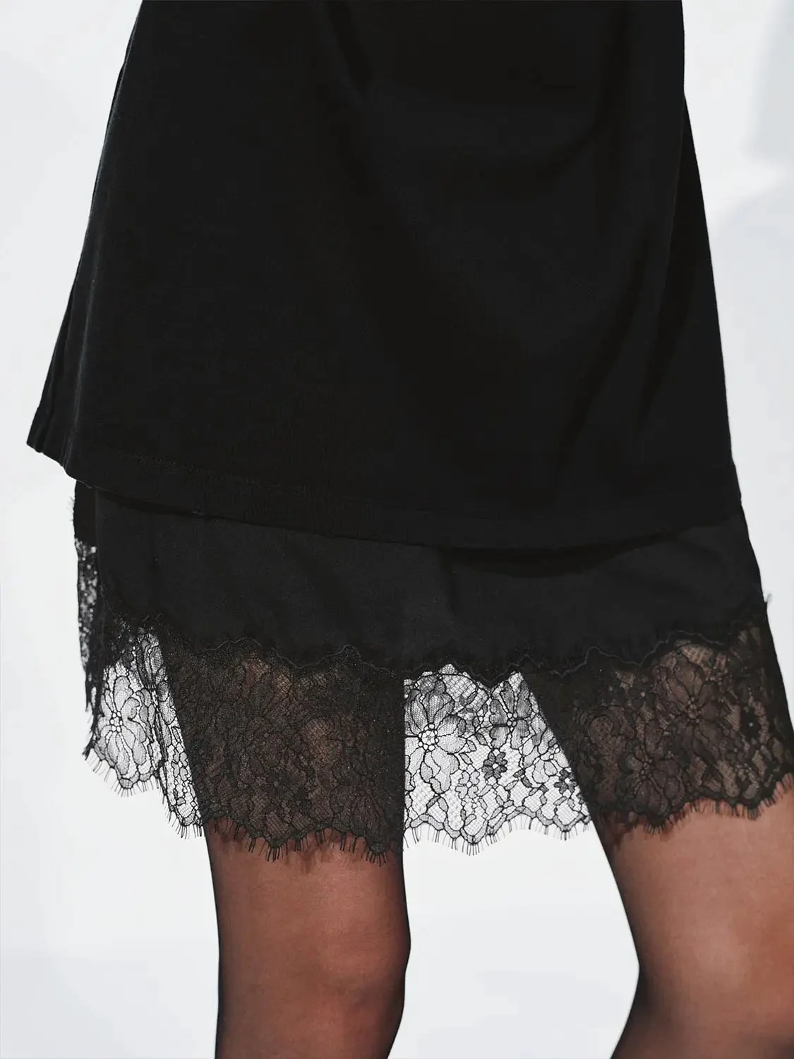 23444-star-pegasus-cotton-printed-lace-hem-midi-dress-3.webp Star Pegasus Cotton Printed Lace Hem Midi Dress