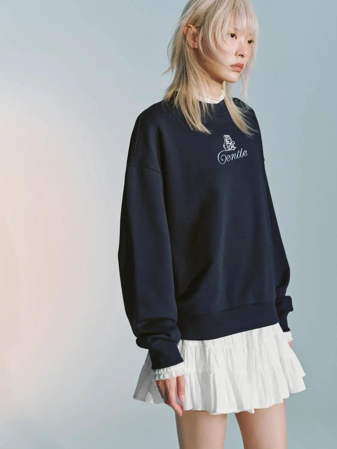 23527-embroidered-crest-cotton-blend-sweatshirt-2.webp Embroidered Crest Cotton Blend Sweatshirt