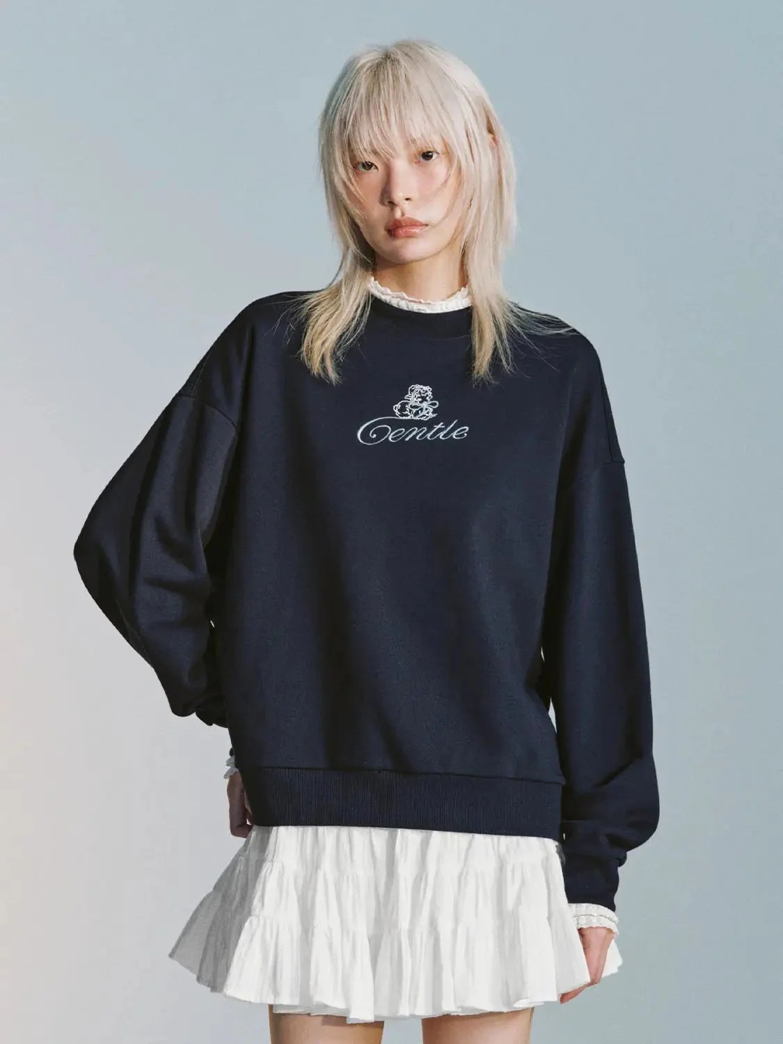 23527-embroidered-crest-cotton-blend-sweatshirt-9.webp Embroidered Crest Cotton Blend Sweatshirt