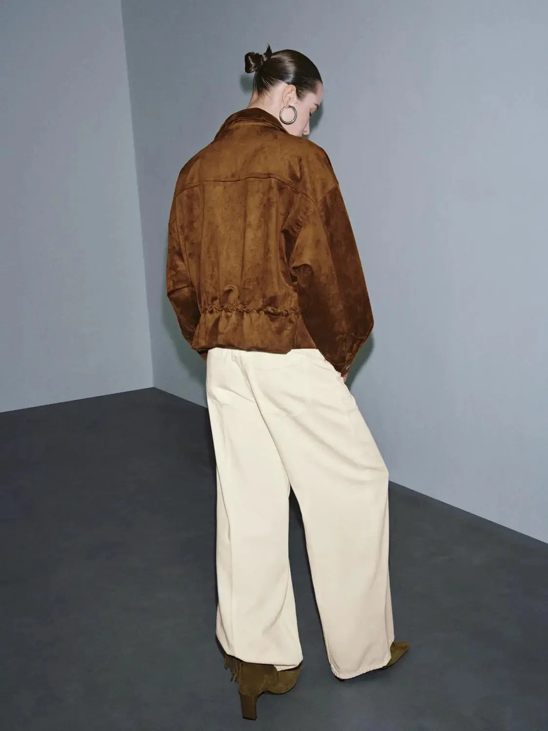 23532-patch-pocket-drawstring-bomber-jackets-6.webp Patch Pocket Drawstring Bomber Jackets