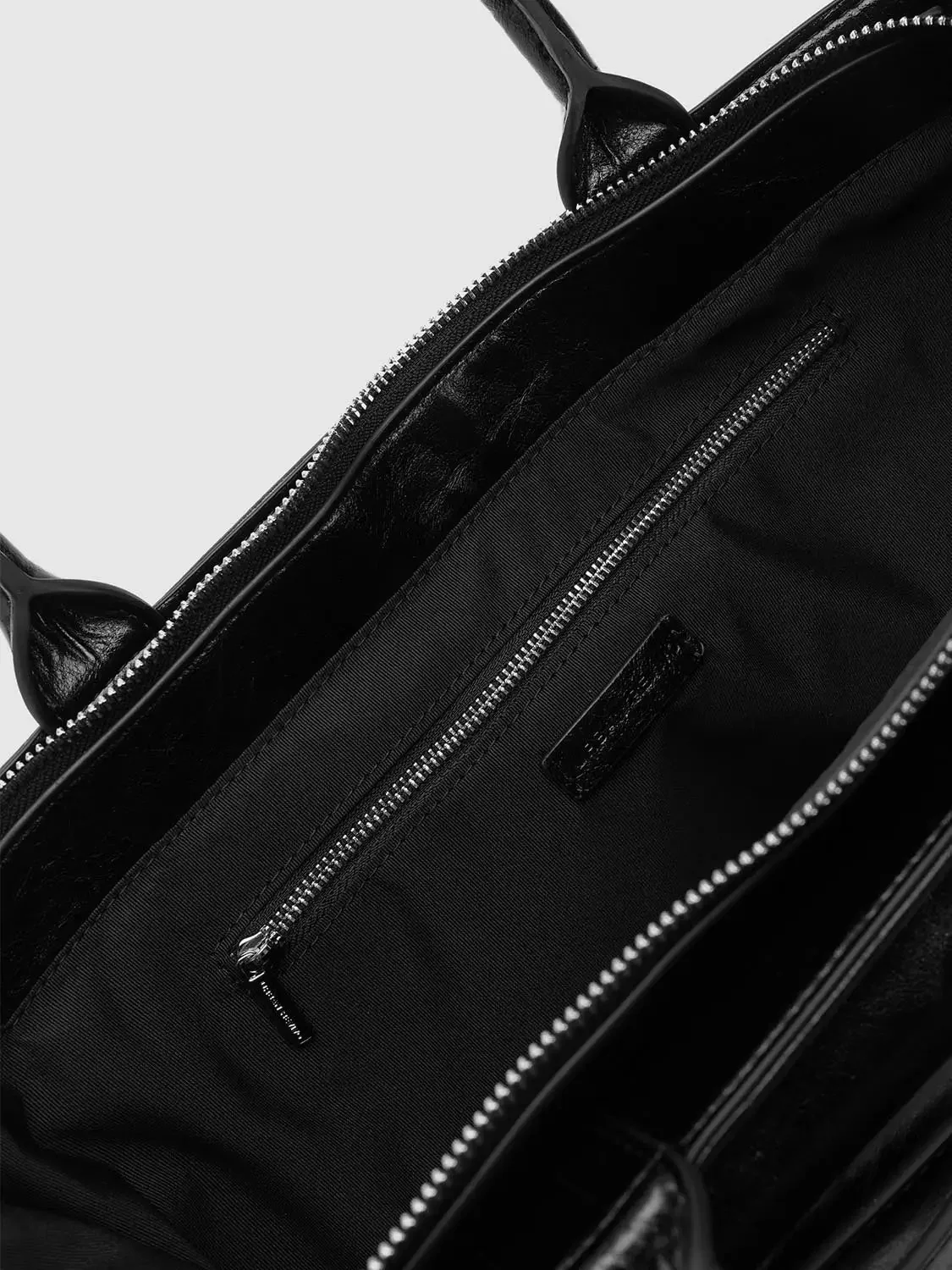 23537-faux-leather-belt-detail-handle-shoulder-bags-5.webp Faux Leather Belt Detail Handle Shoulder Bags