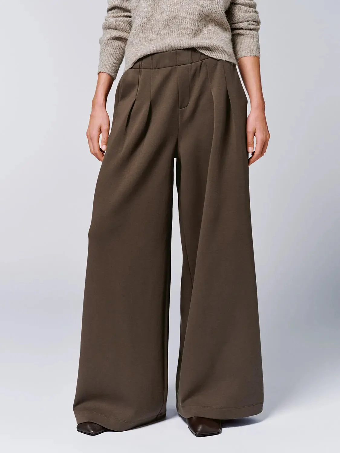 23569-pull-on-pleated-wide-leg-pants-9.webp Pull On Pleated Wide Leg Pants