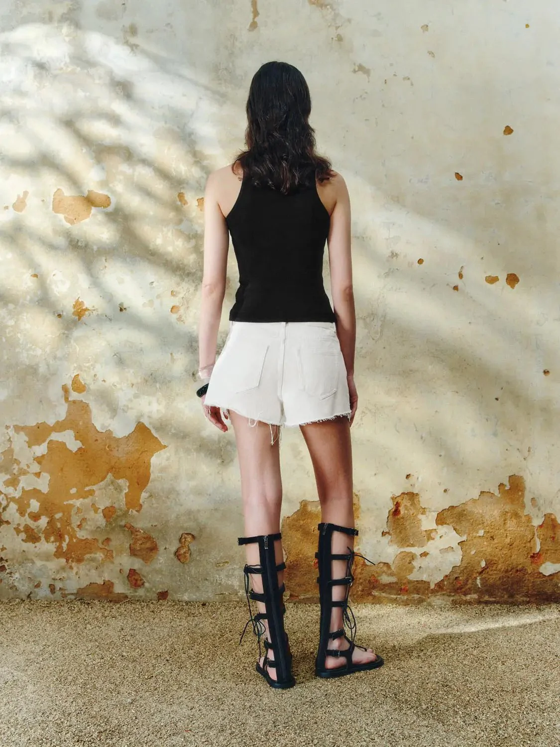 2357-leisure-denim-shorts-4.webp Leisure Denim Shorts