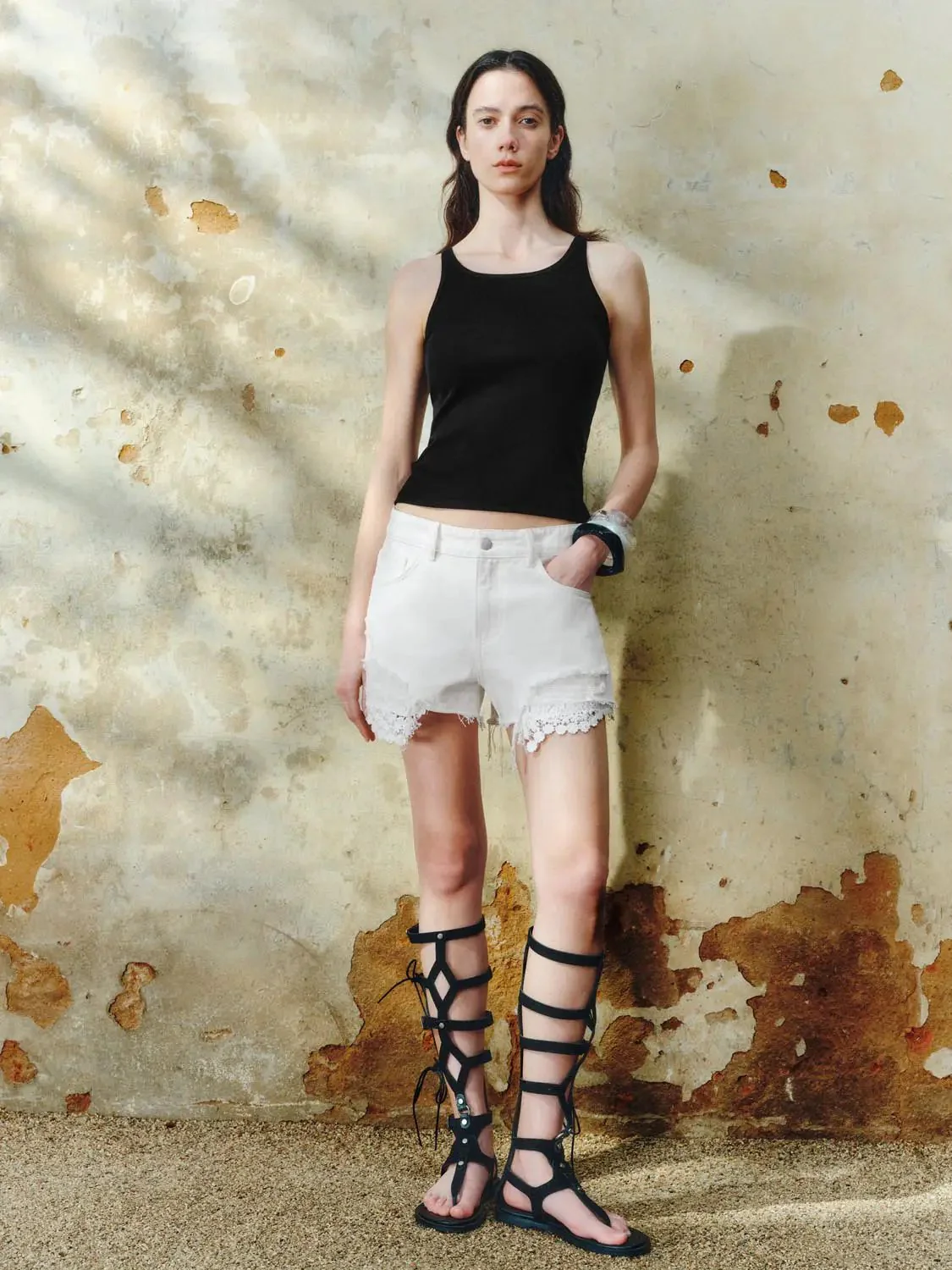 2357-leisure-denim-shorts-6.webp Leisure Denim Shorts