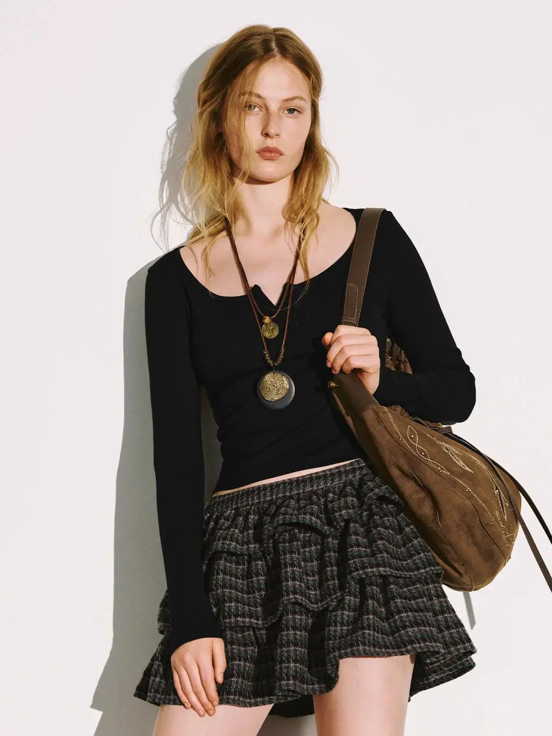 23596-cropped-cotton-top-with-square-neck-front-button-t-shirts-13.webp Cropped Cotton Top With Square Neck Front Button T Shirts