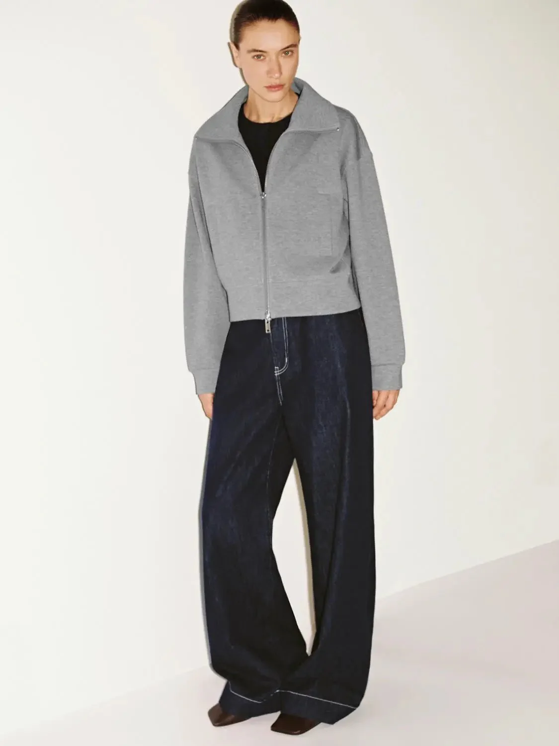 23641-cropped-bomber-jackets-5.webp Cropped Bomber Jackets