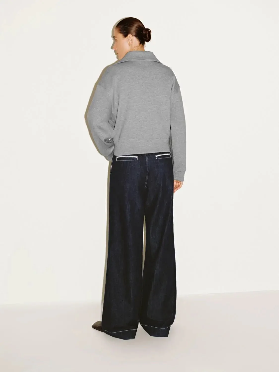 23641-cropped-bomber-jackets-6.webp Cropped Bomber Jackets
