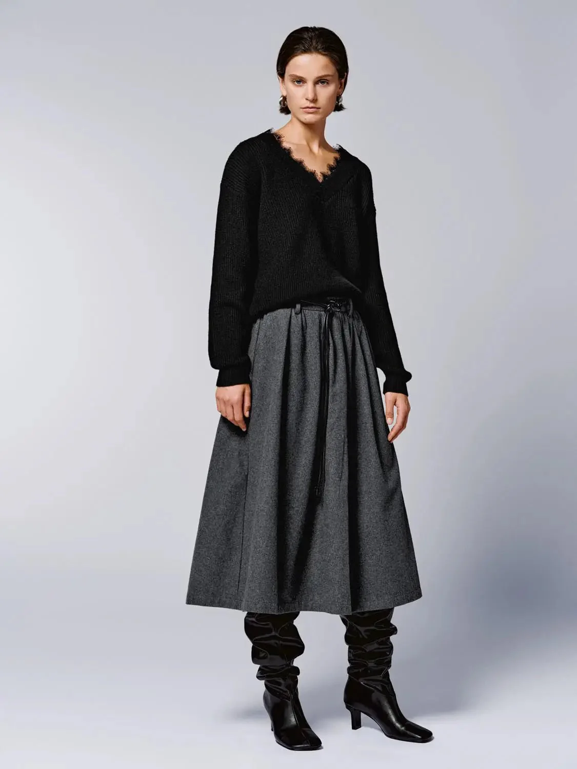 23688-wool-blend-belted-pleated-a-line-midi-skirts-6.webp Wool Blend Belted Pleated A-Line Midi Skirts