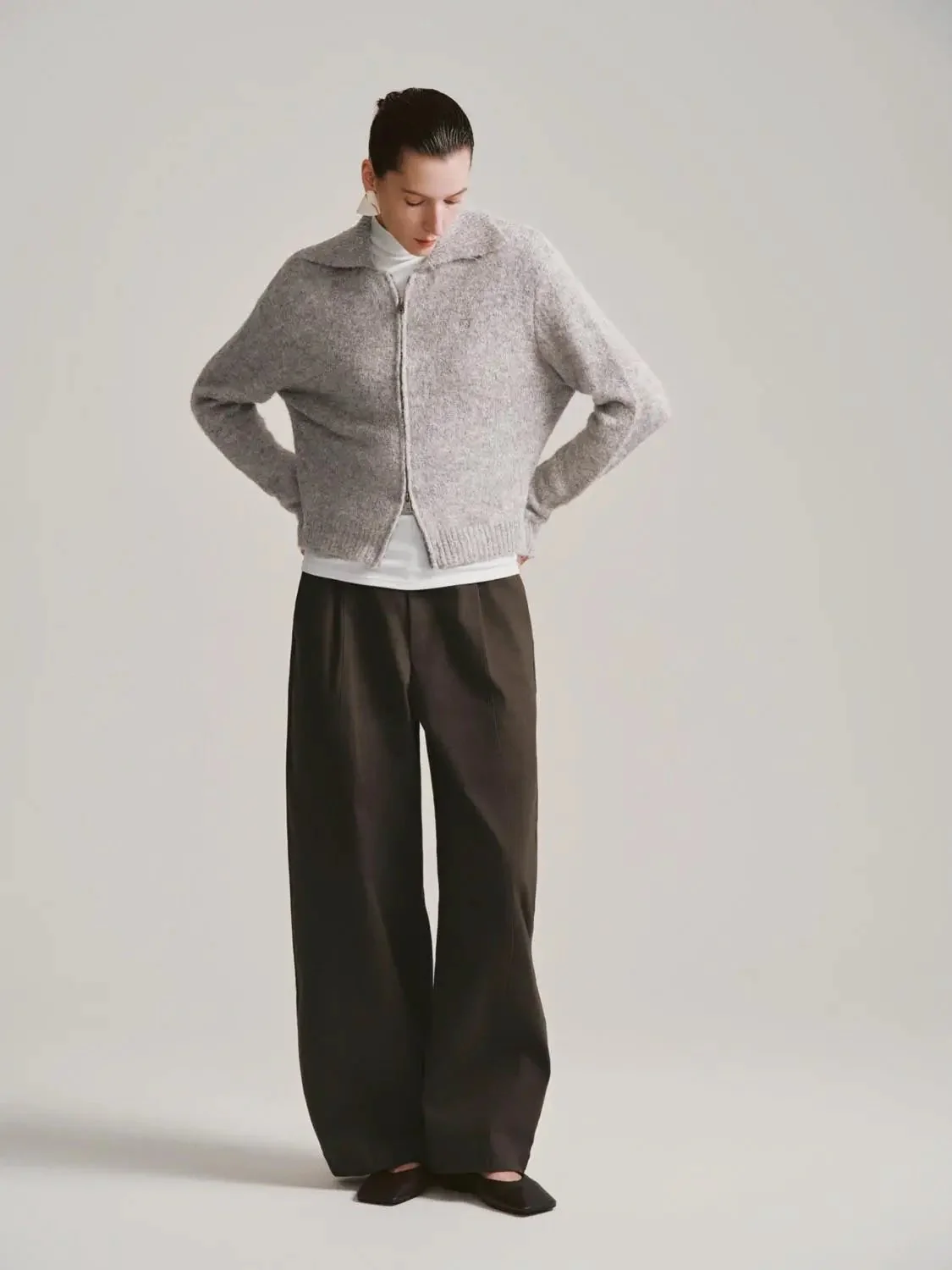 Collared Zip Up Knitted Cardigans