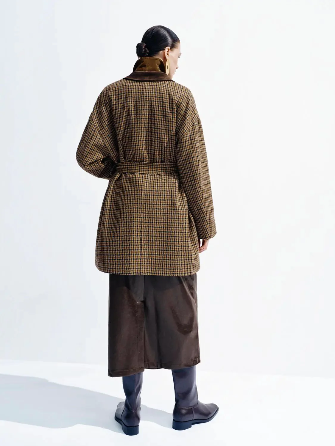 23720-contrast-collar-belted-check-coats-6.webp Contrast Collar Belted Check Coats