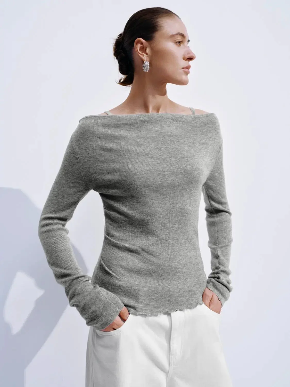 23725-off-shoulder-ruched-long-sleeve-knitted-t-shirts-2.webp Off Shoulder Ruched Long Sleeve Knitted T-Shirts