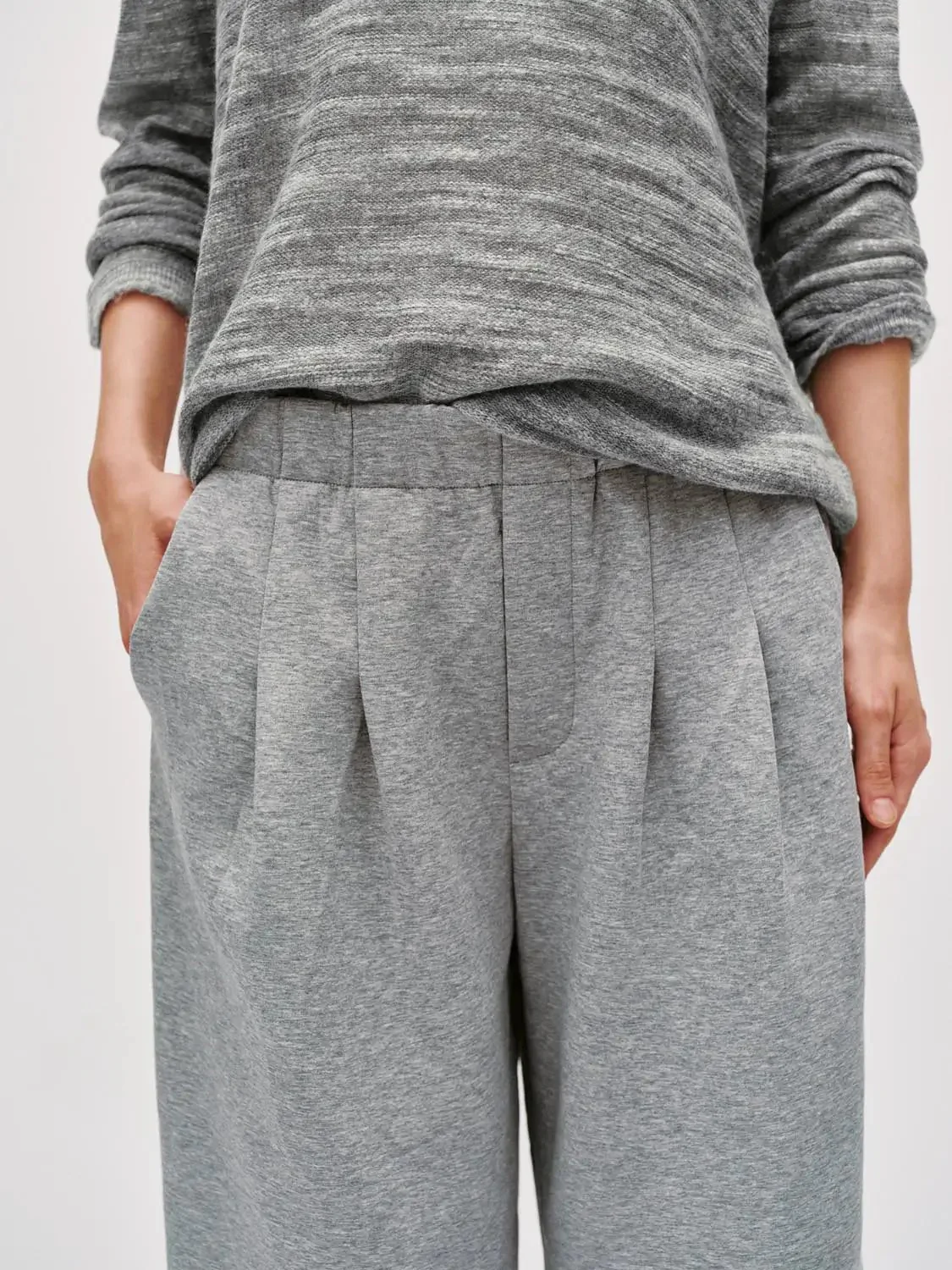 Pleated Wide Leg Pants