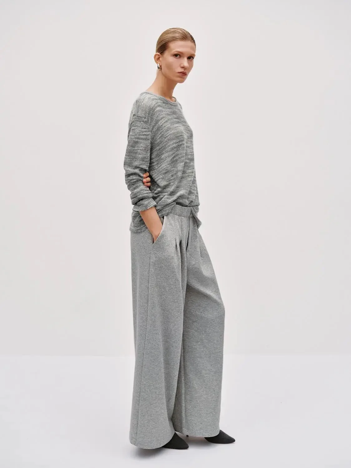 Pleated Wide Leg Pants