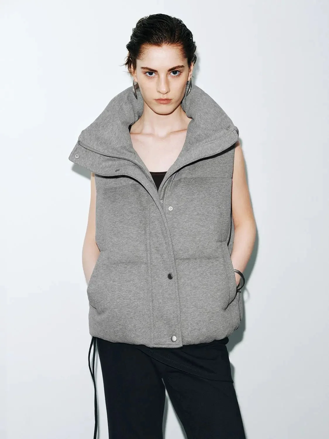 23821-high-neck-padded-vest-1.webp High Neck Padded Vest
