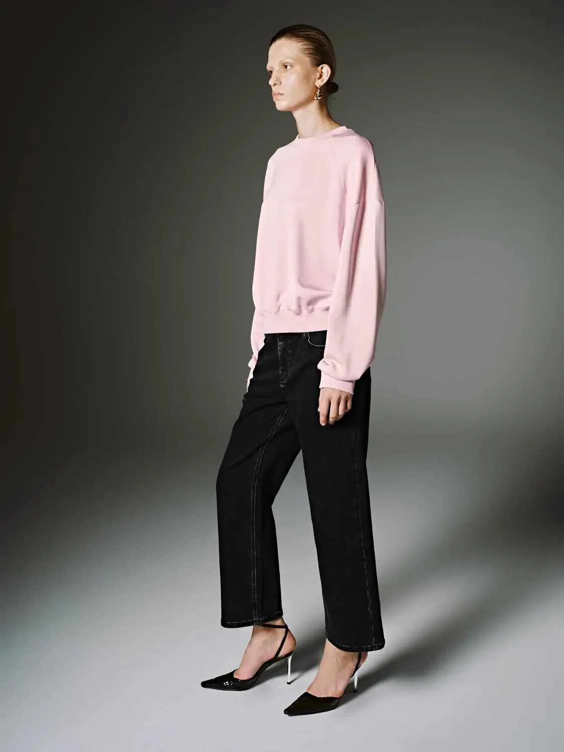 23849-modal-blend-relaxed-crew-neck-sweatshirts-13.webp Modal Blend Relaxed Crew Neck Sweatshirts