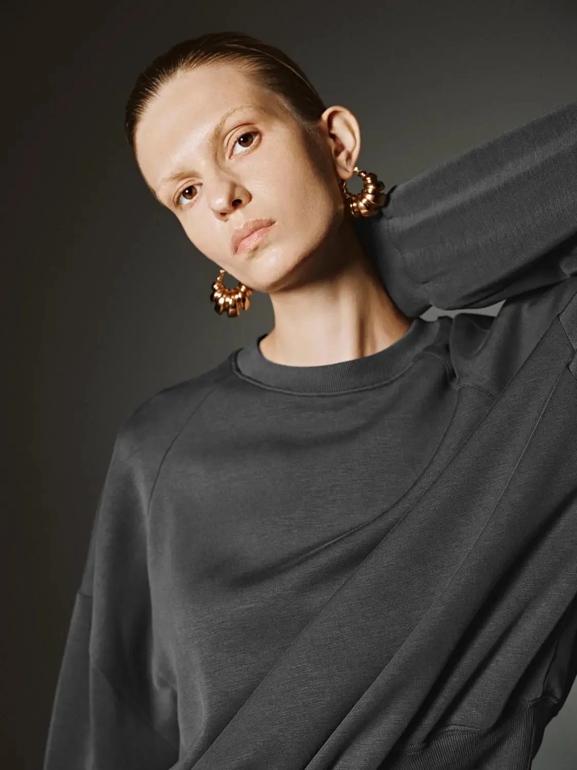 23849-modal-blend-relaxed-crew-neck-sweatshirts-19.webp Modal Blend Relaxed Crew Neck Sweatshirts