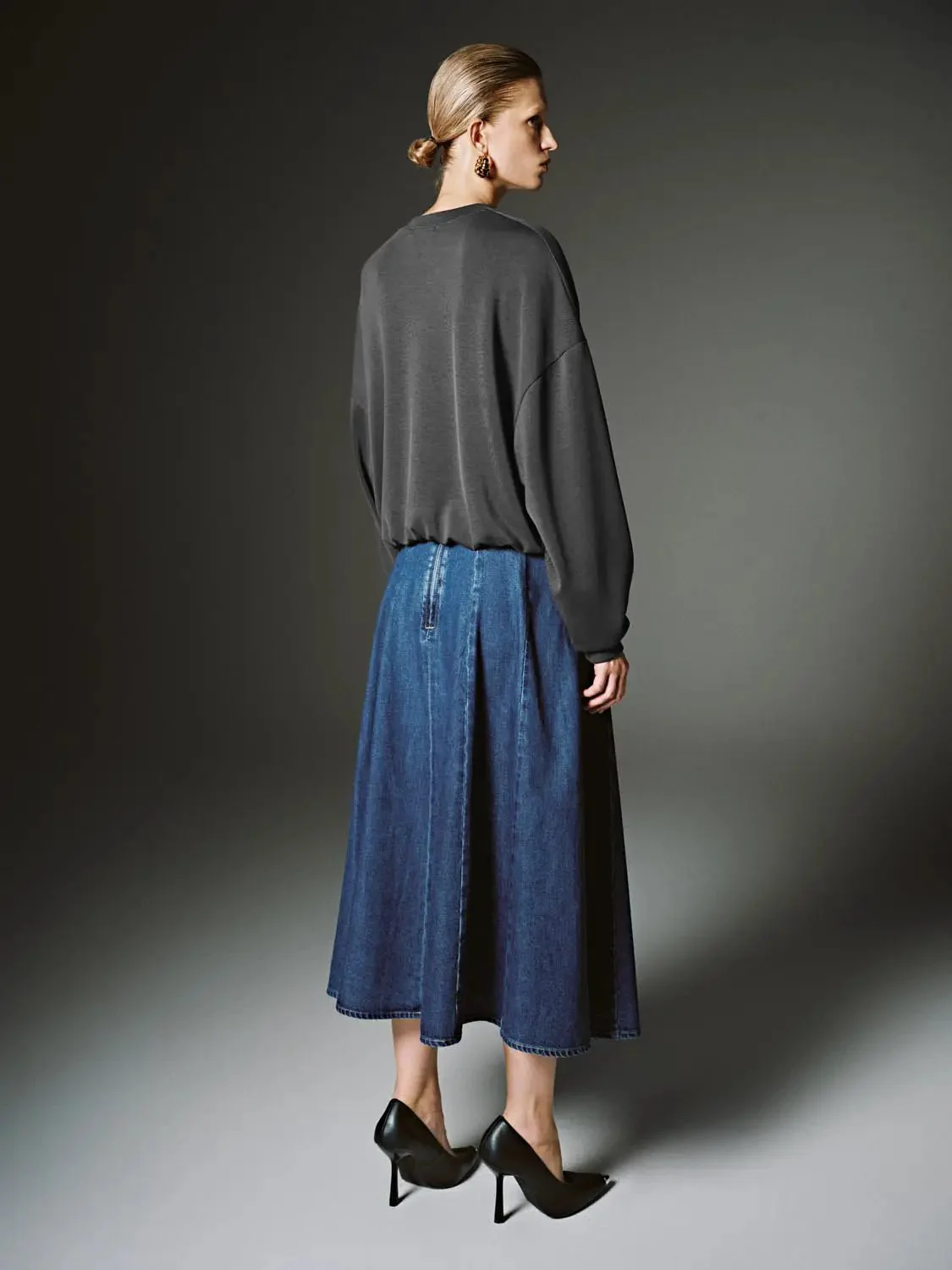 23849-modal-blend-relaxed-crew-neck-sweatshirts-22.webp Modal Blend Relaxed Crew Neck Sweatshirts