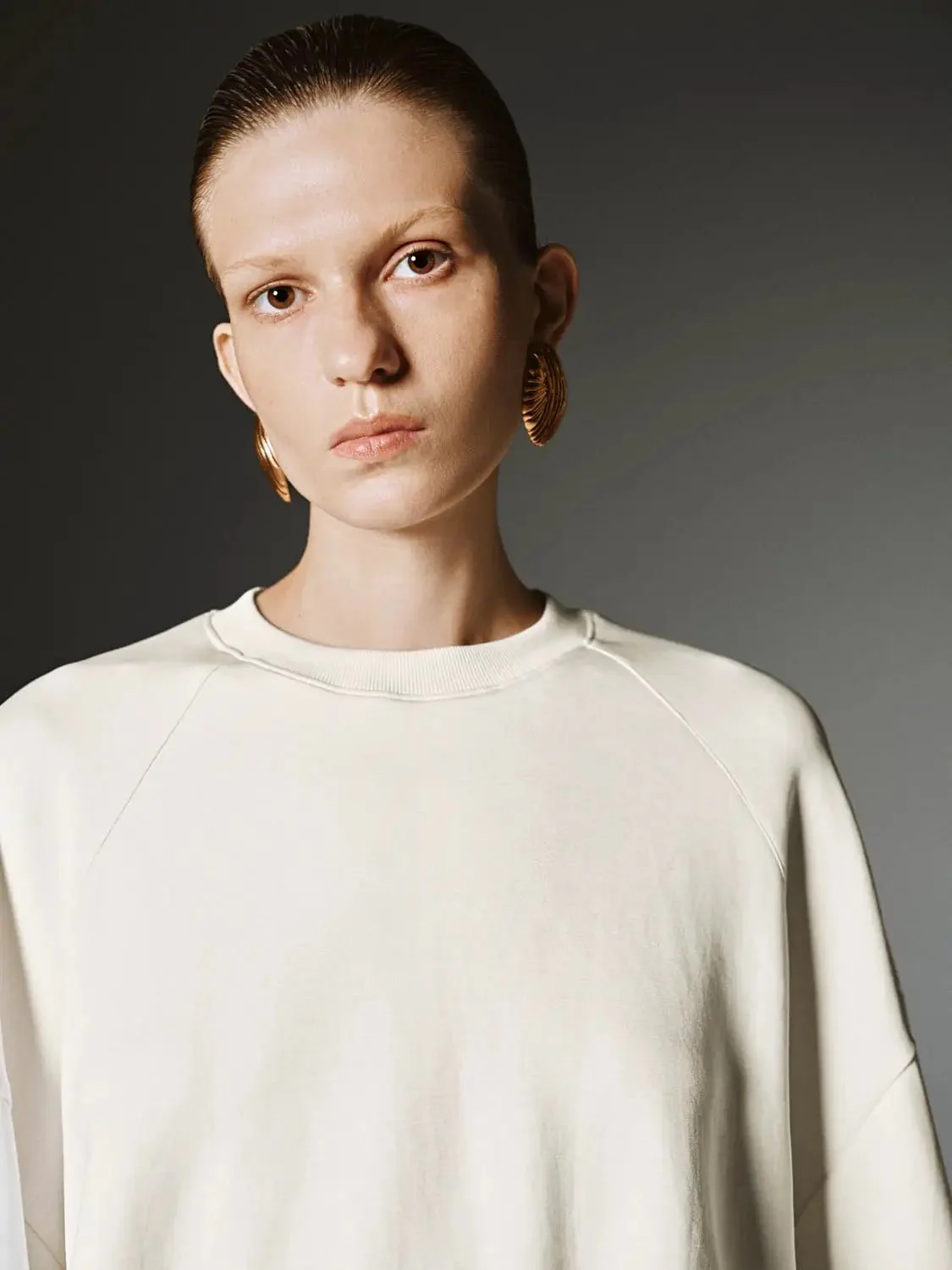 23849-modal-blend-relaxed-crew-neck-sweatshirts-3.webp Modal Blend Relaxed Crew Neck Sweatshirts