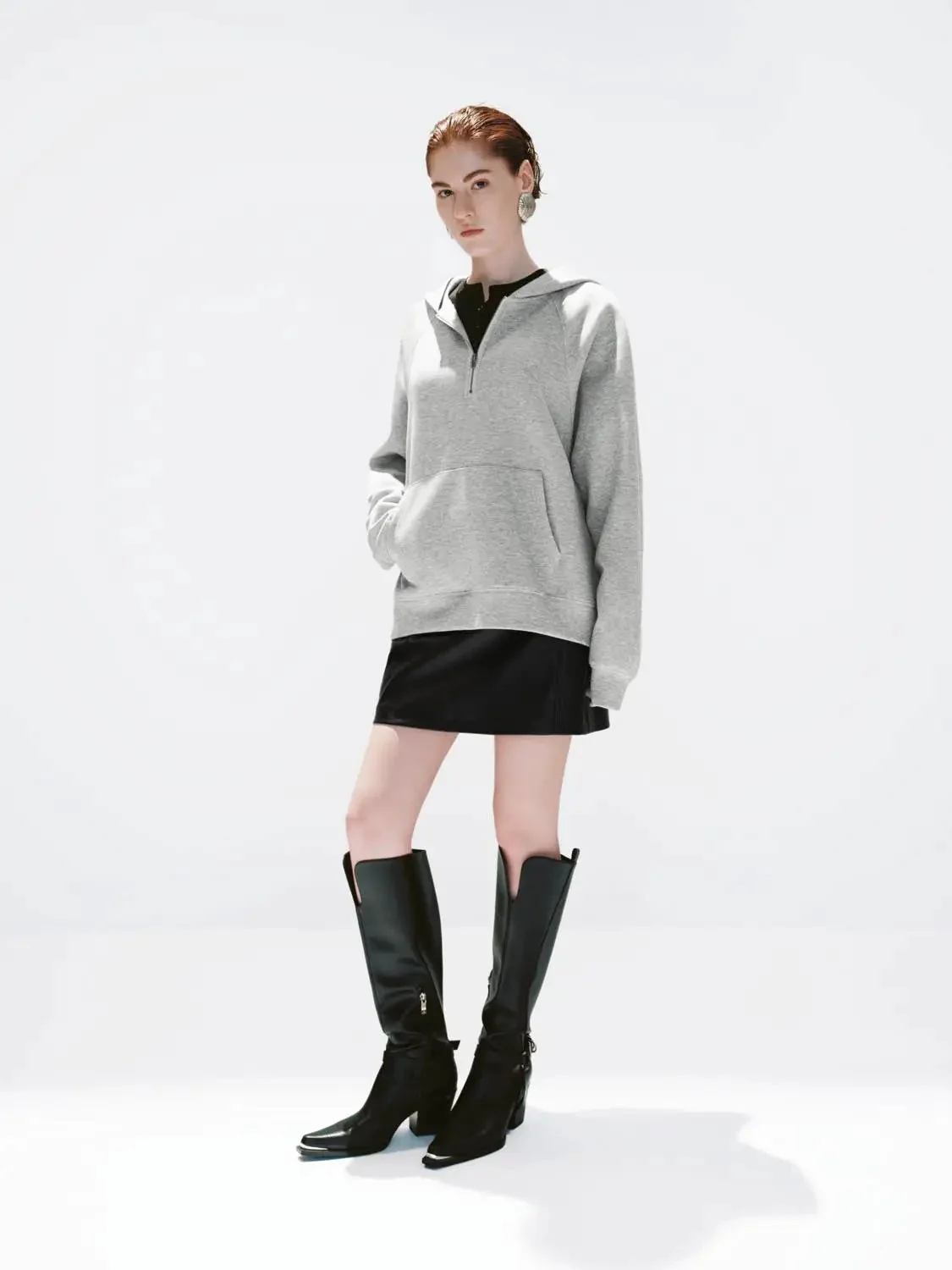 23884-cotton-blend-hooded-half-zip-sweatshirts-15.webp Cotton Blend Hooded Half Zip Sweatshirts