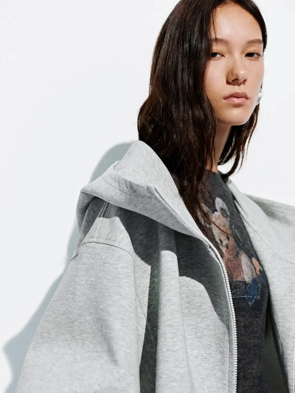 23941-hooded-bomber-jackets-11.webp Hooded Bomber Jackets