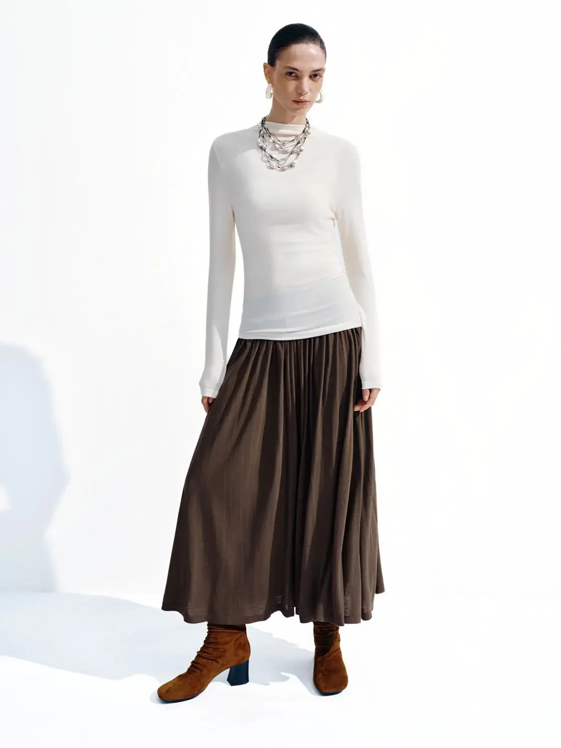 23948-crinkle-a-line-midi-skirts-11.webp Crinkle A-Line Midi Skirts