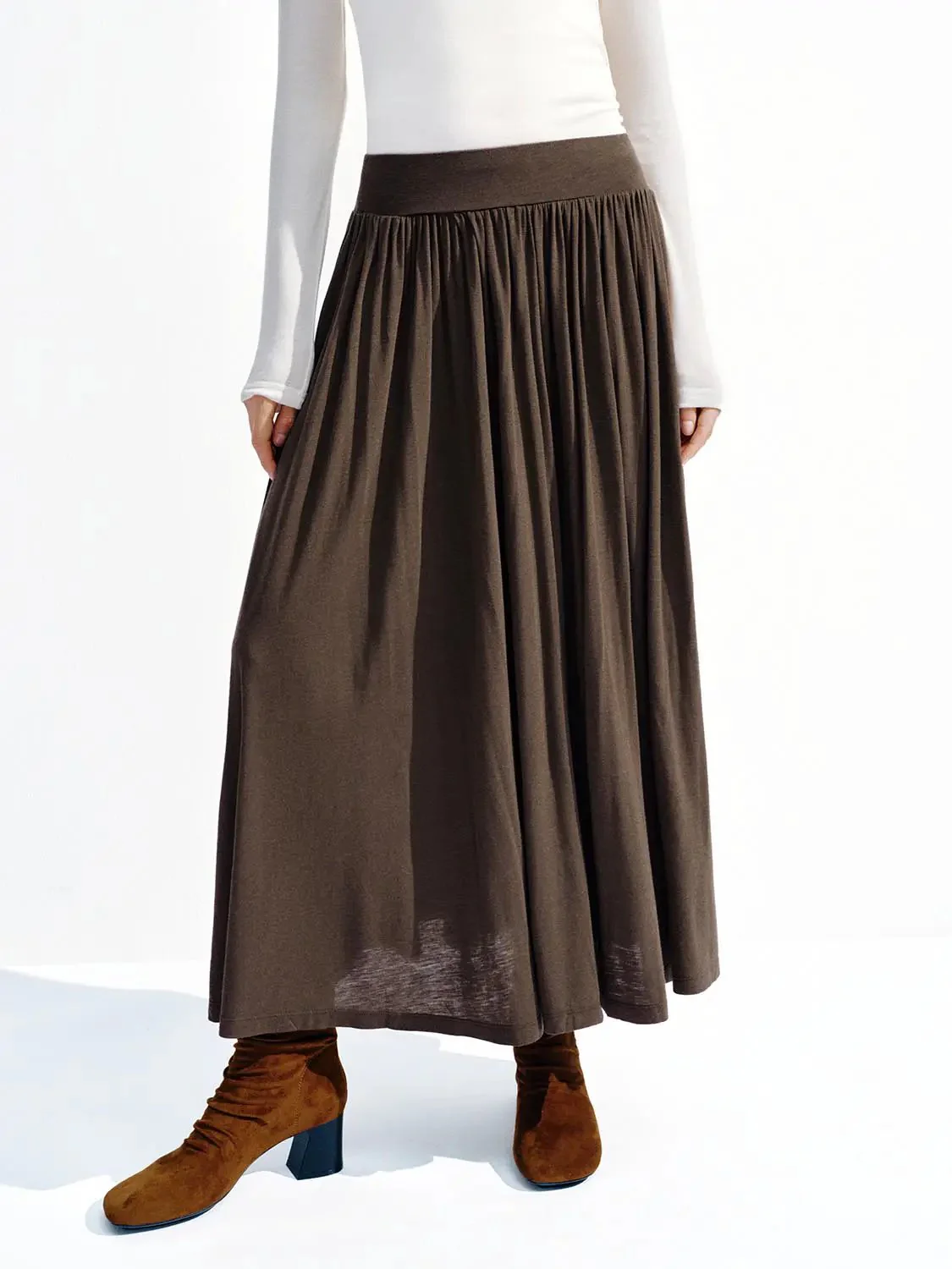23948-crinkle-a-line-midi-skirts-9.webp Crinkle A-Line Midi Skirts
