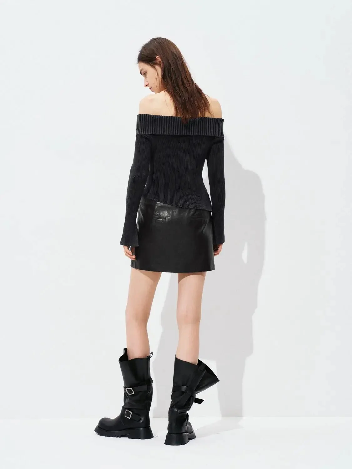 23975-straight-mini-skirts-12.webp Straight Mini Skirts