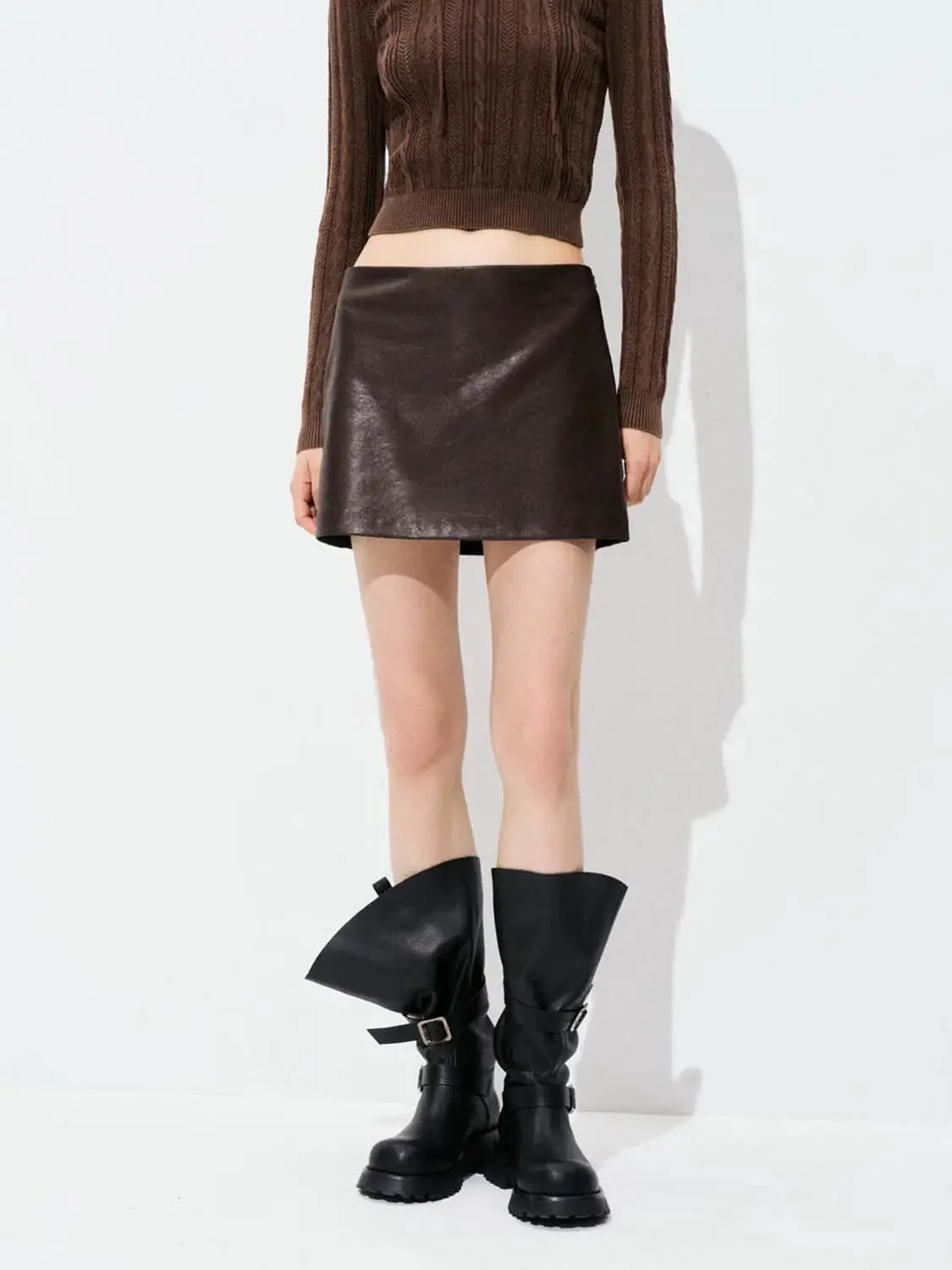 23975-straight-mini-skirts-17.webp Straight Mini Skirts