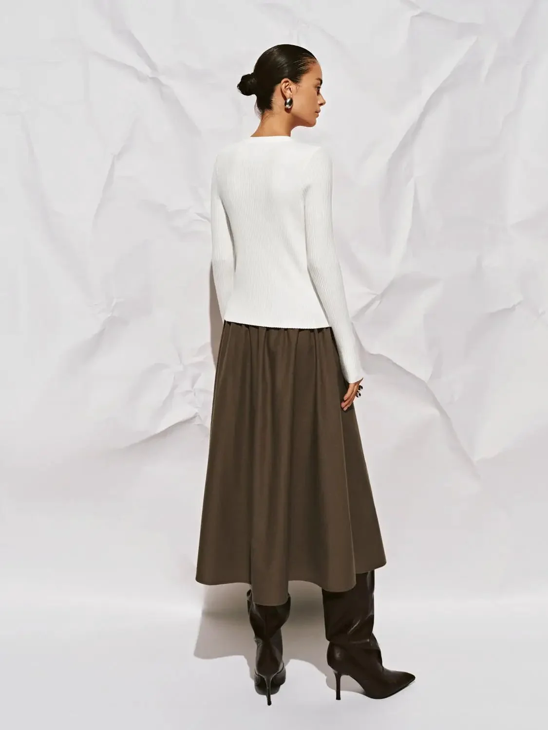 24025-crinkle-circle-a-line-midi-skirts-23.webp Crinkle Circle A-Line Midi Skirts