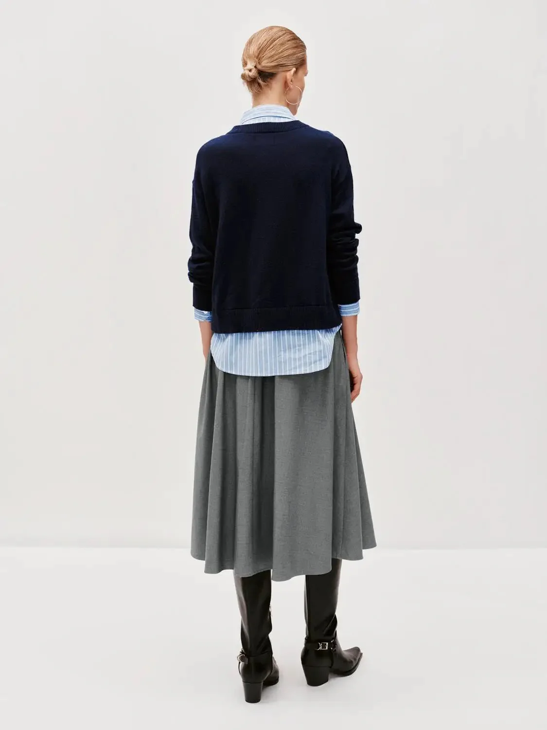 24025-crinkle-circle-a-line-midi-skirts-31.webp Crinkle Circle A-Line Midi Skirts