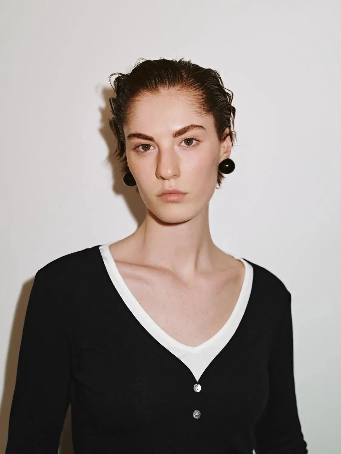 24055-lyocell-wool-blend-v-neck-henley-t-shirt-19.webp Lyocell Wool Blend V-Neck Henley T-Shirt