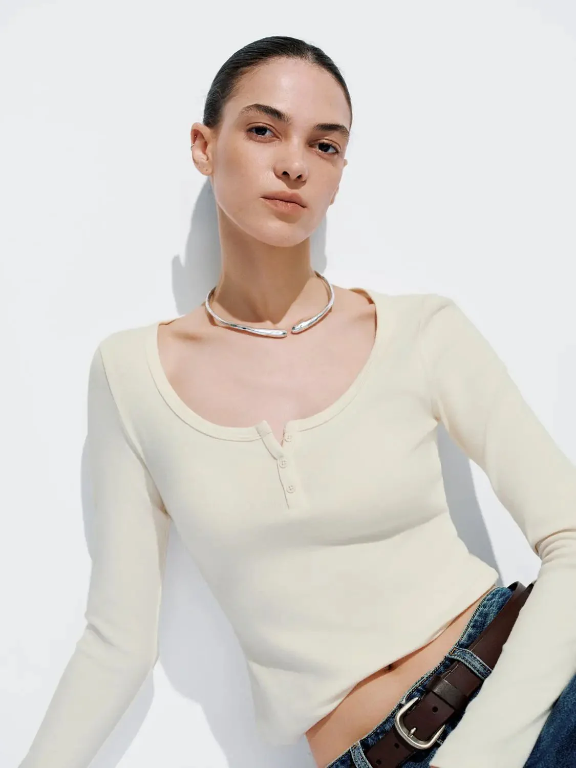 24078-cotton-blend-button-top-scoop-neck-t-shirt-19.webp Cotton Blend Button Top Scoop Neck T Shirt