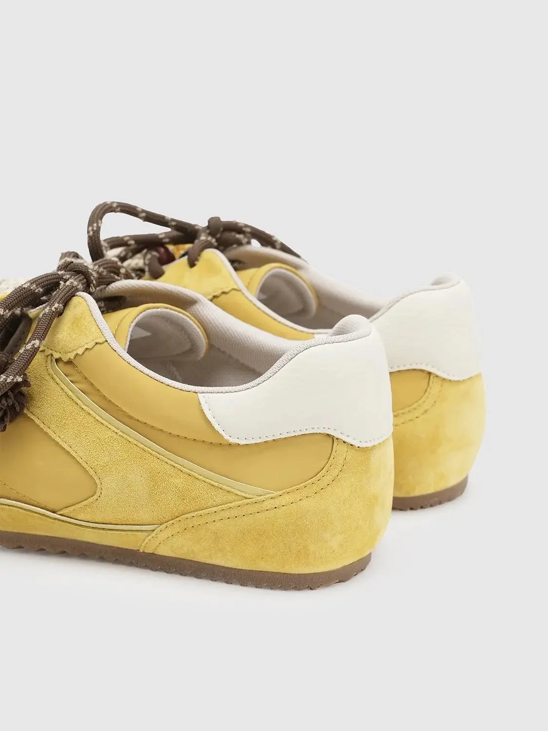 24234-contrast-lace-up-sneakers-6.webp Contrast Lace Up Sneakers