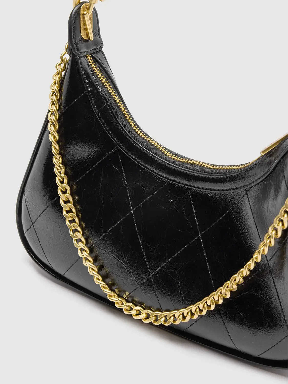 Faux Leather Chain Detail Shoulder Bags