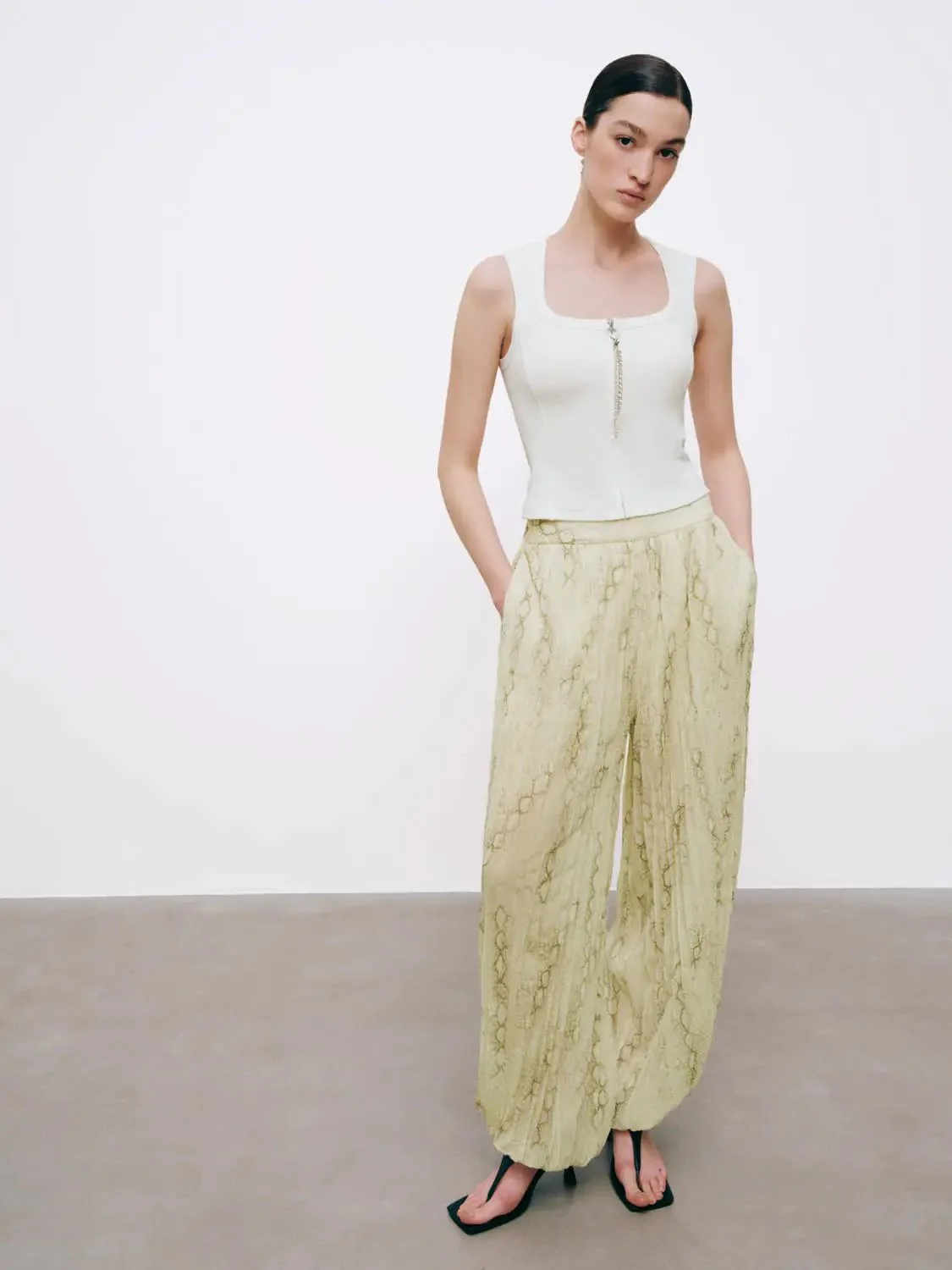 Square Neck Zip Detail Sleeveless Shirts
