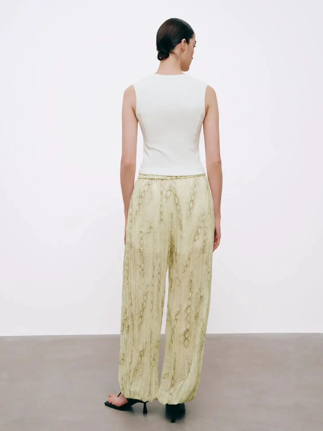 Square Neck Zip Detail Sleeveless Shirts