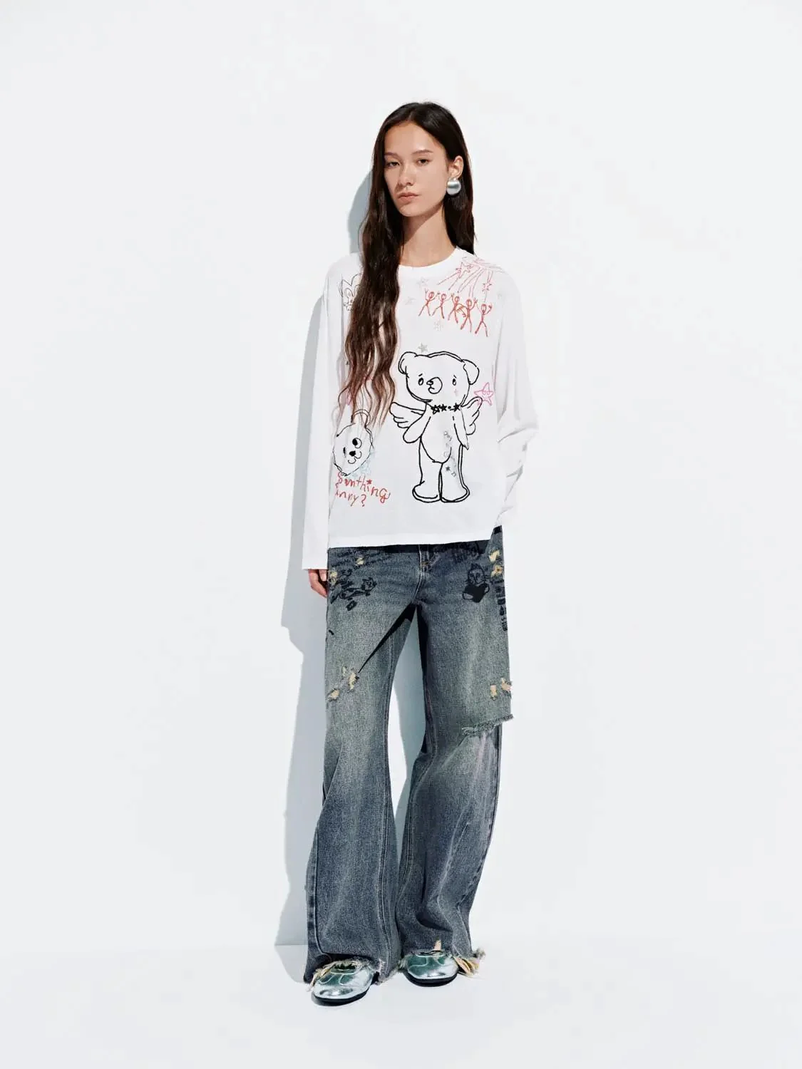 24406-cotton-linen-blend-bear-graphic-long-sleeve-t-shirt-4.webp Cotton Linen Blend Bear Graphic Long Sleeve T Shirt
