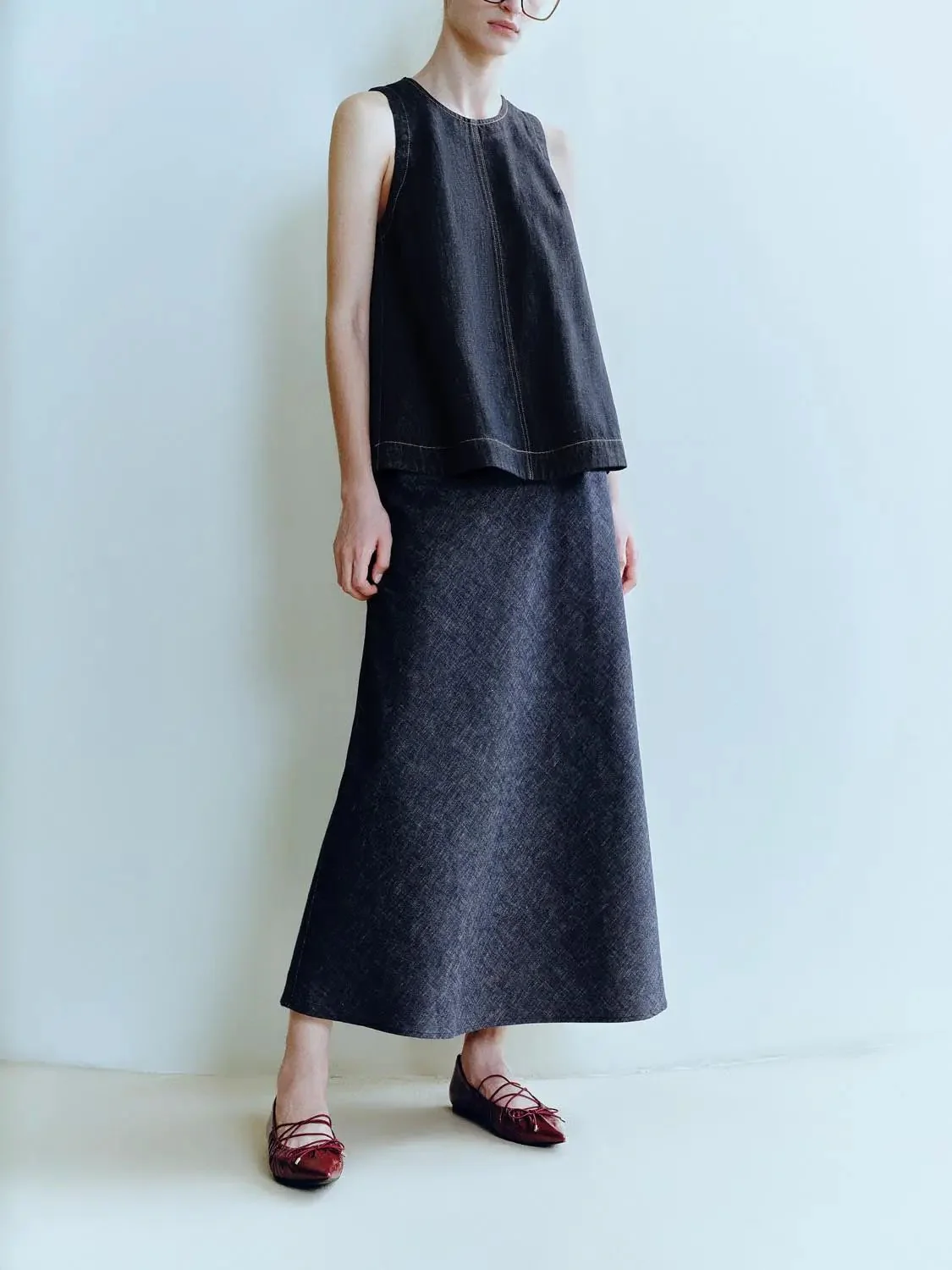 2442-cotton-blend-denim-maxi-with-subtle-texture-skirt-3.webp Cotton Blend Denim Maxi With Subtle Texture Skirt