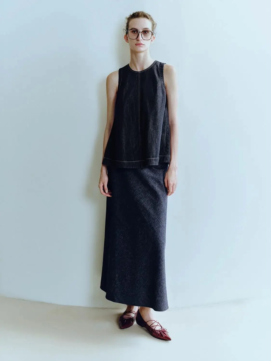 2442-cotton-blend-denim-maxi-with-subtle-texture-skirt-7.webp Cotton Blend Denim Maxi With Subtle Texture Skirt