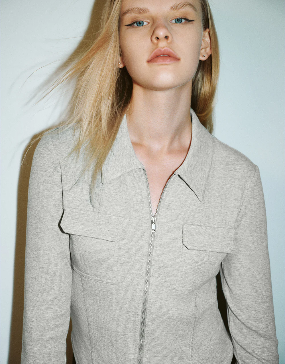 24424-zipper-front-skinny-shirt-4.webp Zipper Front Skinny Shirt
