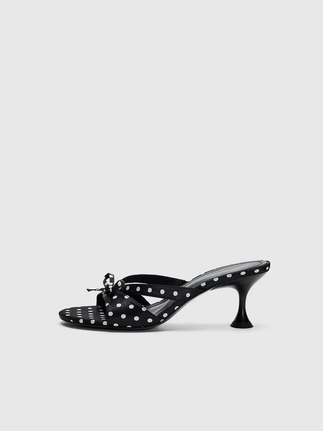 24434-polka-dot-bow-embellished-slippers-13.webp Polka Dot Bow Embellished Slippers