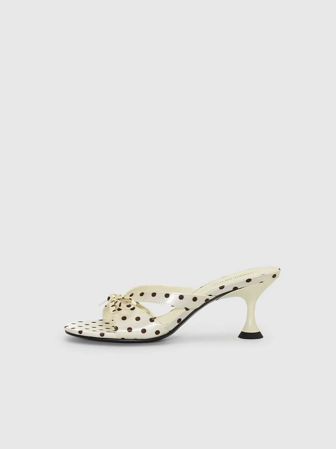 24434-polka-dot-bow-embellished-slippers-2.webp Polka Dot Bow Embellished Slippers