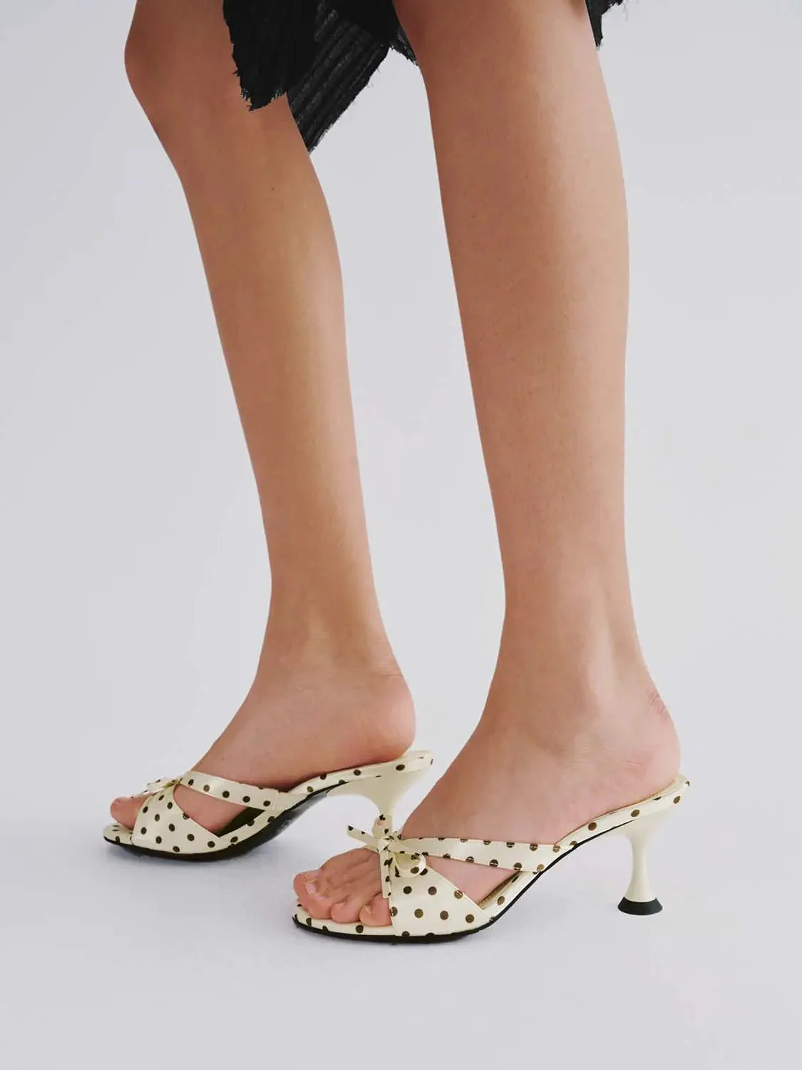 24434-polka-dot-bow-embellished-slippers-8.webp Polka Dot Bow Embellished Slippers
