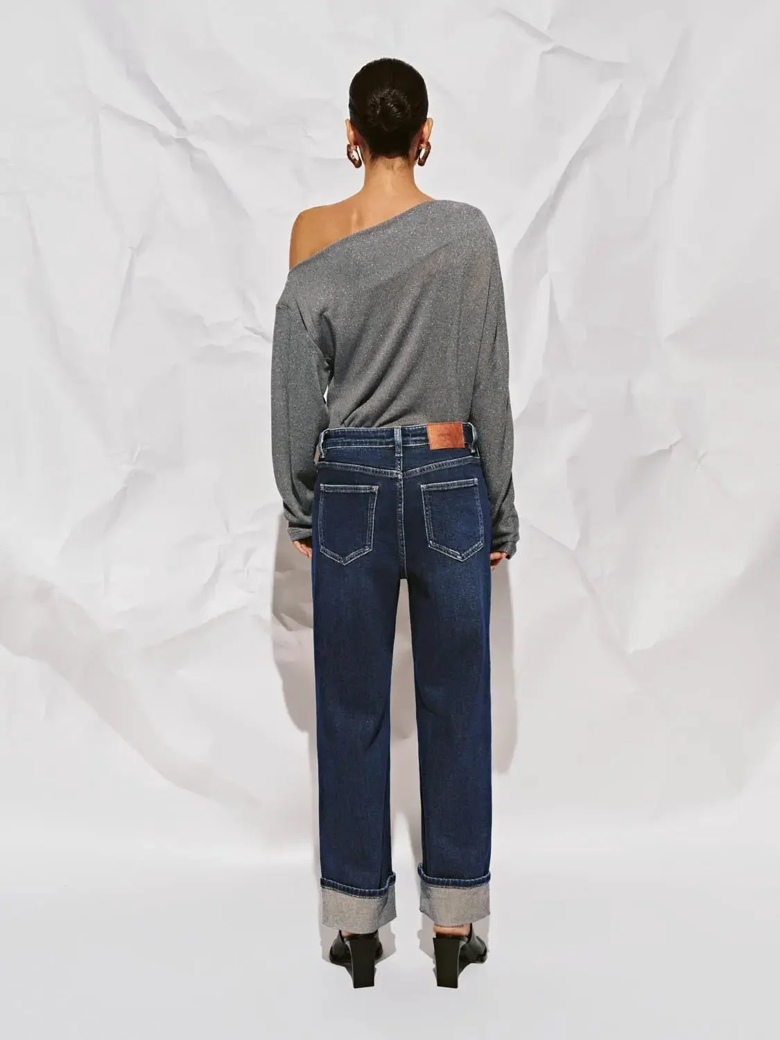2462-cuffed-straight-leg-jeans-4.webp Cuffed Straight Leg Jeans