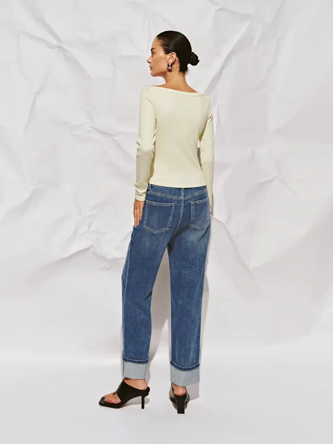 2469-cuffed-straight-leg-jeans-4.webp Cuffed Straight Leg Jeans