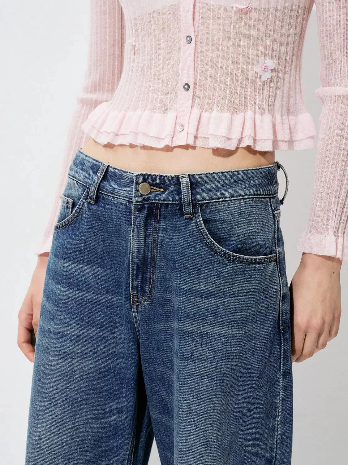 2476-loose-fit-barrel-jeans-5.webp Loose Fit Barrel Jeans