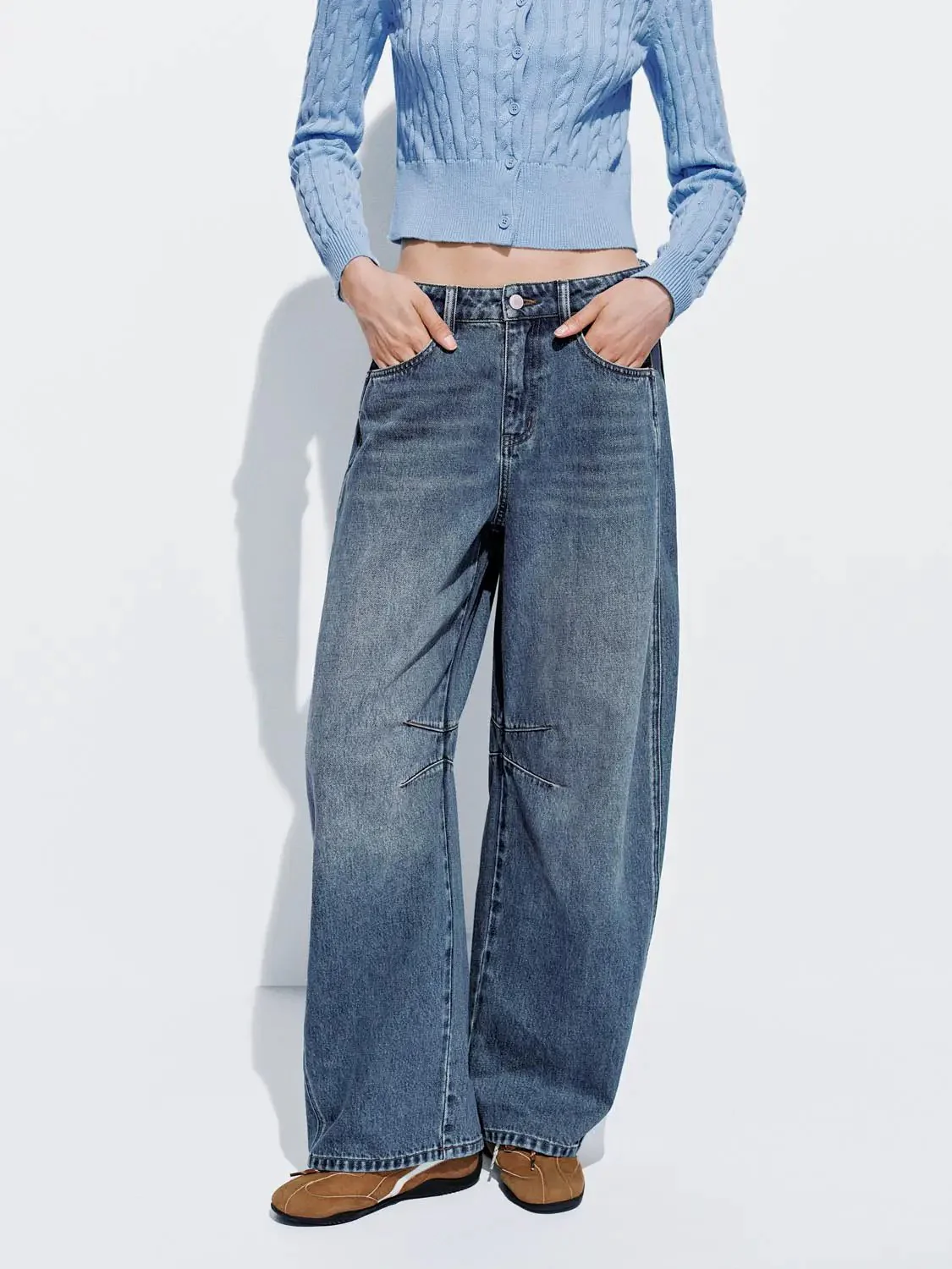 2511-loose-fit-barrel-jeans-9.webp Loose Fit Barrel Jeans