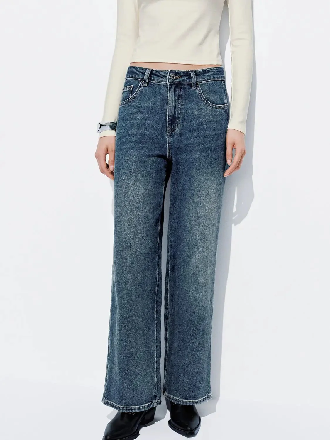 2601-wide-leg-jeans-1.webp Wide Leg Jeans